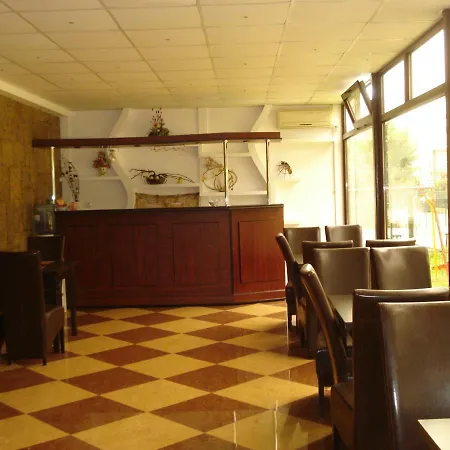 Hermes Hotel 3*